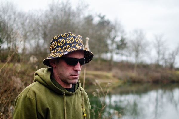 'No Sheep' Bucket Hat in Black